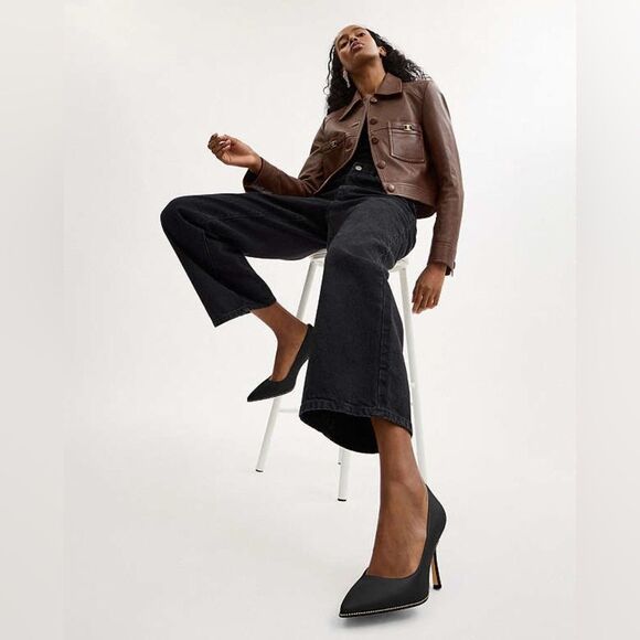 Coach Black Heels with gold embellishments. Size 7 - Picture 3 of 12